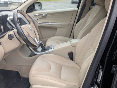 2016 Volvo XC60 T6 Platinum