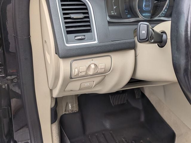 2016 Volvo XC60 T6 Platinum