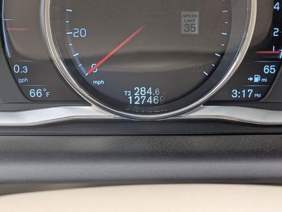 2016 Volvo XC60 T6 Platinum