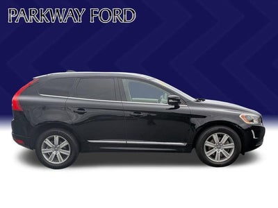 2016 Volvo XC60 T6 Platinum