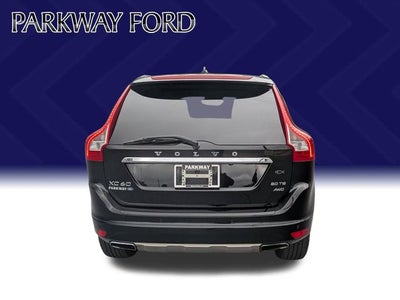 2016 Volvo XC60 T6 Platinum