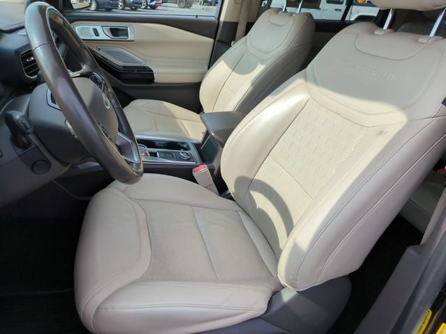 2022 Ford Explorer Platinum
