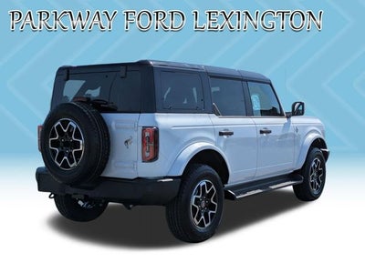 2026 Ford Bronco Outer Banks