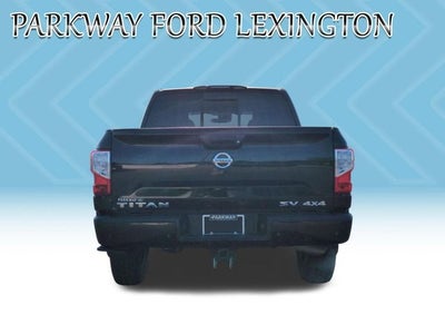 2021 Nissan Titan SV