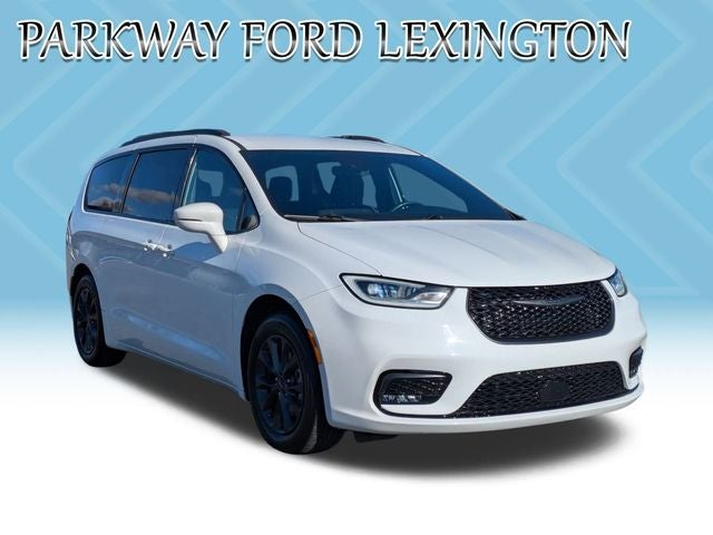 2021 Chrysler Pacifica Touring