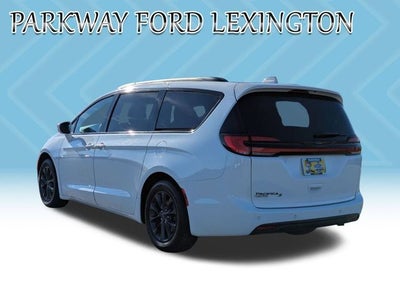 2021 Chrysler Pacifica Touring