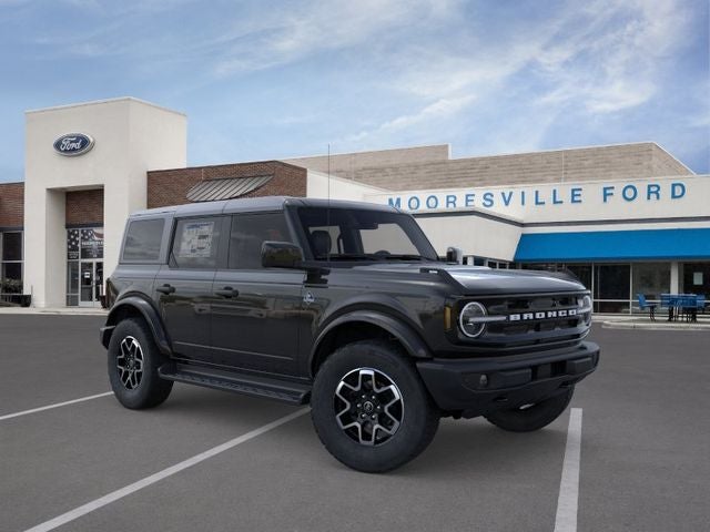 2026 Ford Bronco Outer Banks Sinister Bronze