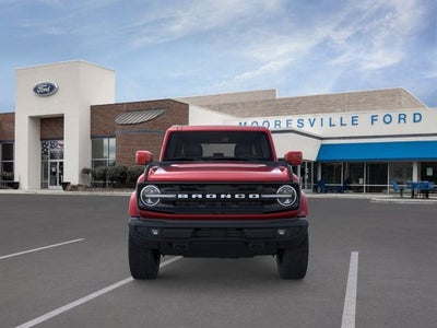 2026 Ford Bronco Outer Banks Matte Black