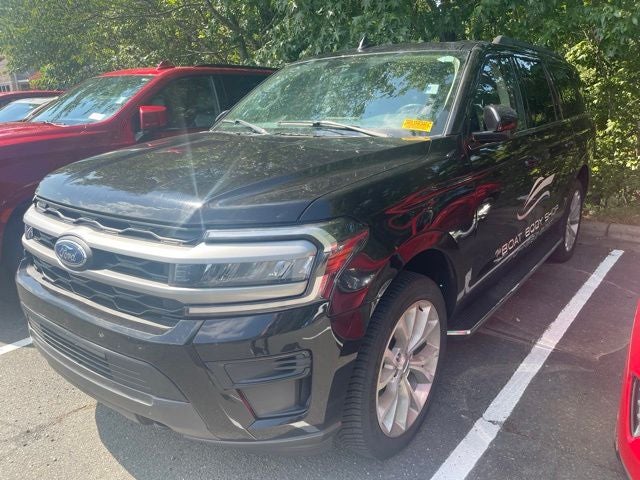 2022 Ford Expedition Max XLT