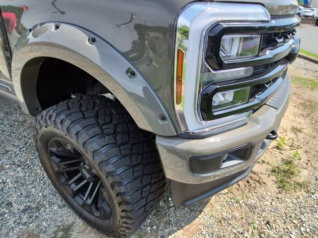 2026 Ford F-250SD Lariat Valor Package
