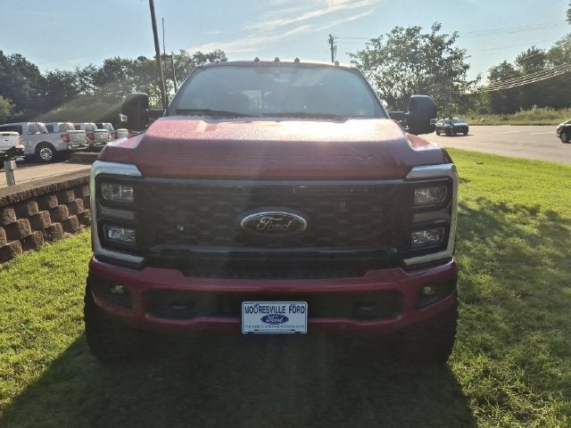 2026 Ford F-250SD Lariat Valor