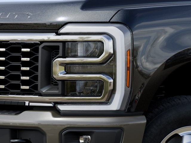 2027 Ford F-350SD King Ranch DRW