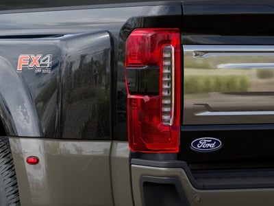 2027 Ford F-350SD King Ranch DRW