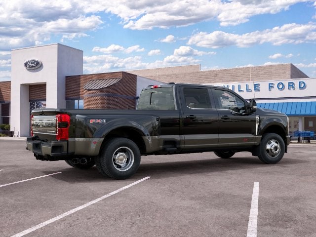 2027 Ford F-350SD King Ranch DRW