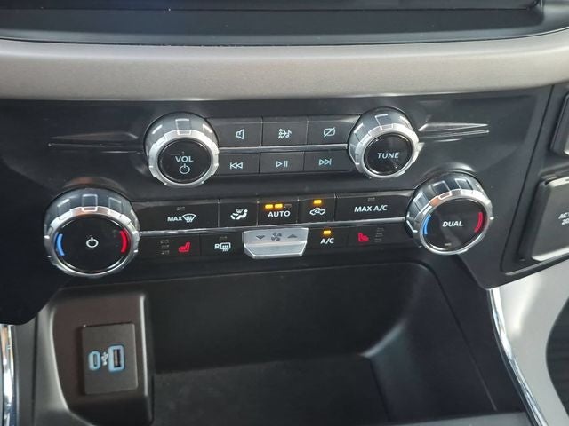 2024 Ford F-150 Lightning XLT