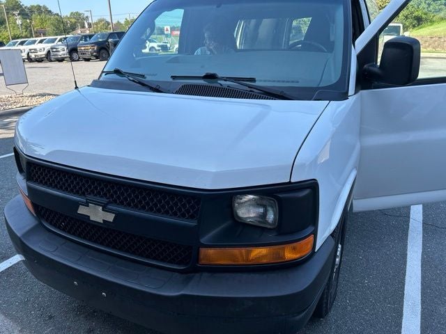 2017 Chevrolet Express 2500 Work Van Cargo