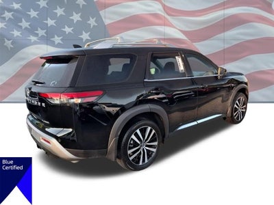 2025 Nissan Pathfinder Platinum