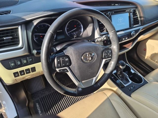 2019 Toyota Highlander Limited Platinum