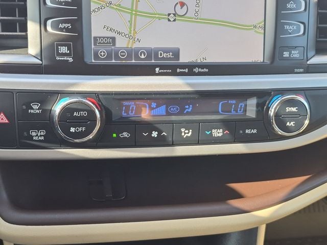 2019 Toyota Highlander Limited Platinum