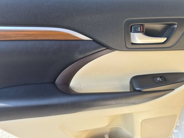 2019 Toyota Highlander Limited Platinum
