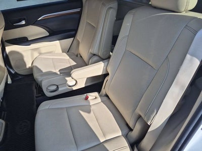 2019 Toyota Highlander Limited Platinum