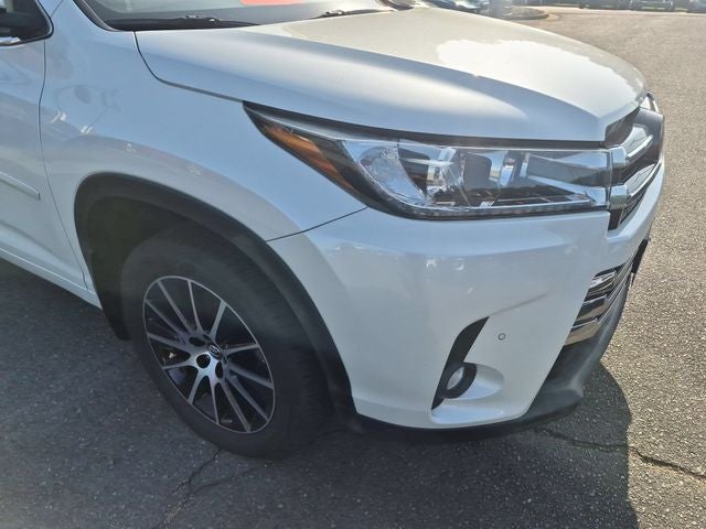 2019 Toyota Highlander Limited Platinum