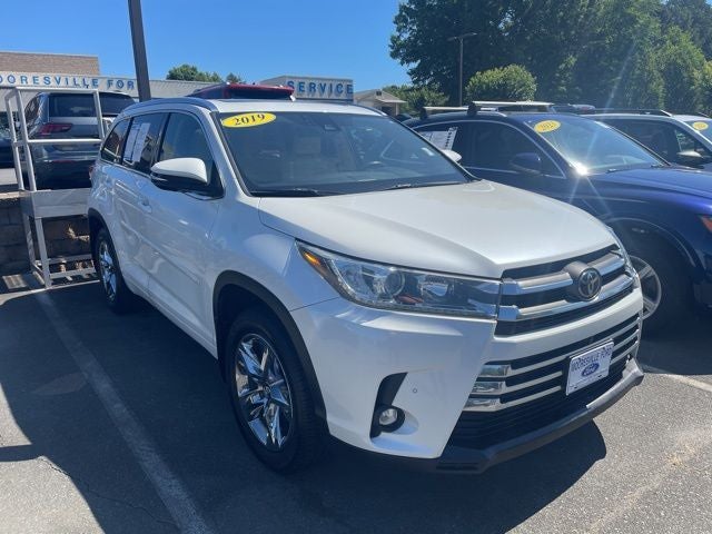 2019 Toyota Highlander Limited Platinum