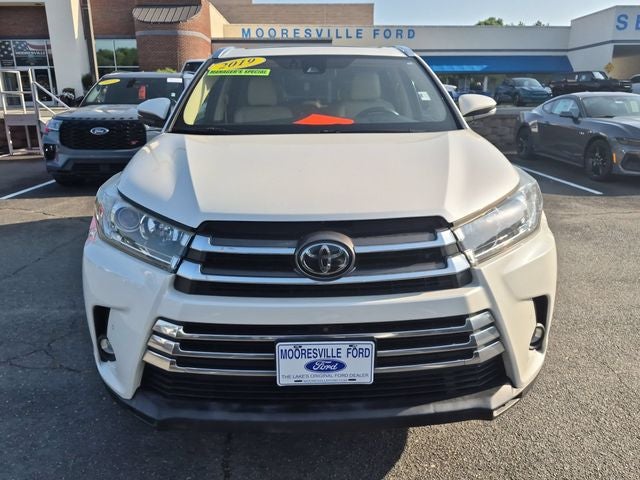 2019 Toyota Highlander Limited Platinum