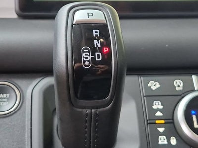 2024 Land Rover Defender 110 SE
