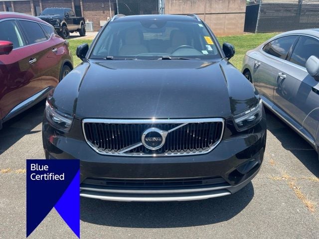 2019 Volvo XC40 Momentum